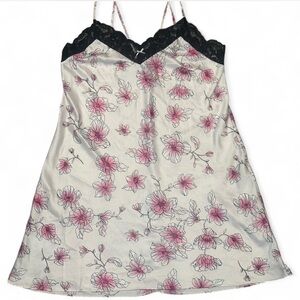 Floral Lace Trim Nightgown - Pink and Black